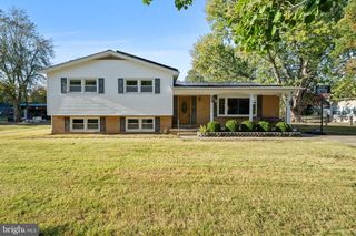 12822 SIMPSON DR, Waldorf, MD 20602