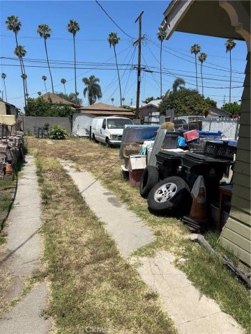5859 S figueroa, Los Angeles, CA 90003