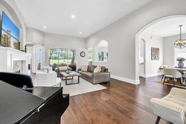 4328 Carriage Lane, Destin, FL 32541