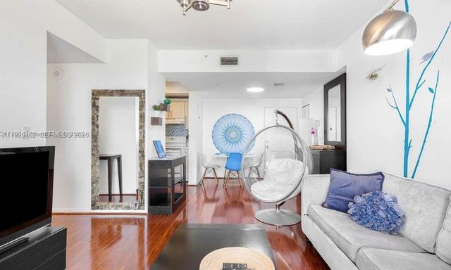 3500 Coral Way 1406, Miami, FL 33145