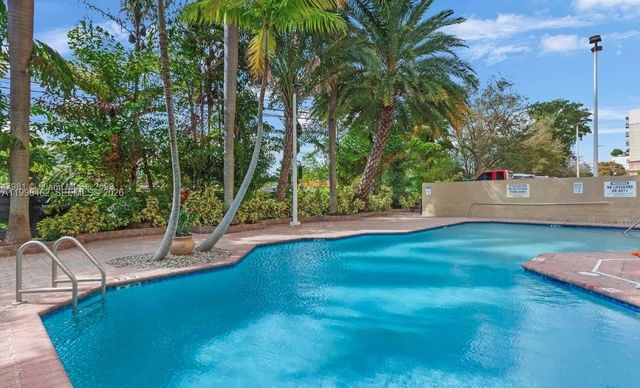 3500 Coral Way 1406, Miami, FL 33145