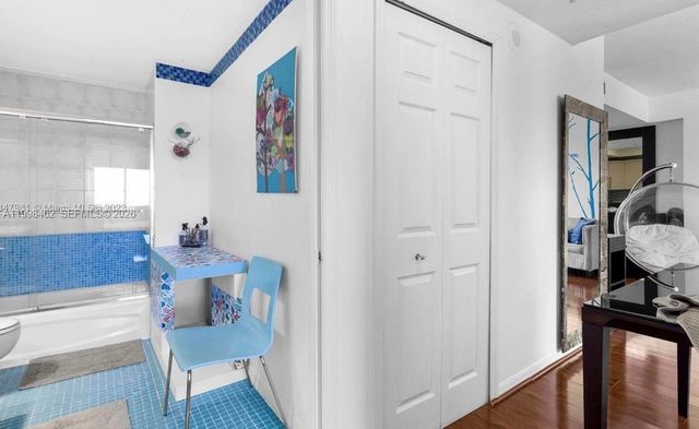 3500 Coral Way 1406, Miami, FL 33145