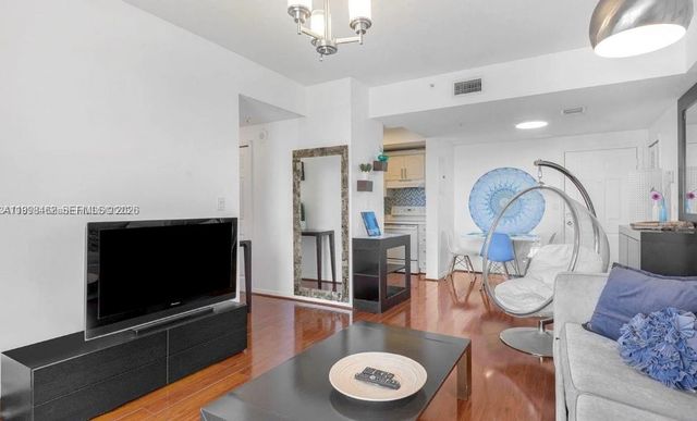 3500 Coral Way 1406, Miami, FL 33145