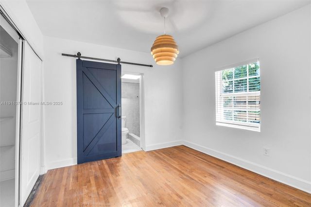 10 Century Ln, Miami Beach, FL 33139