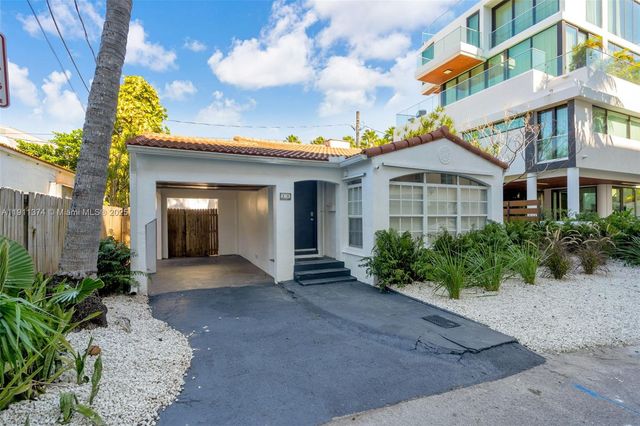 10 Century Ln, Miami Beach, FL 33139