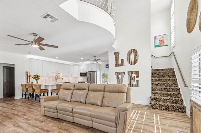 111 91ST AVENUE, Treasure Island, FL 33706