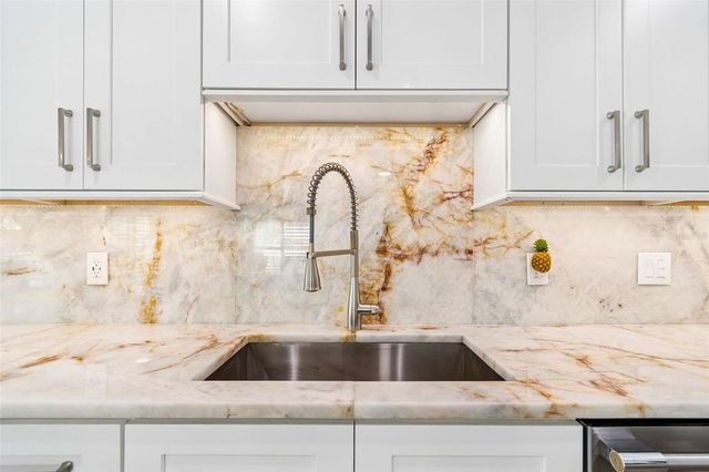 111 91ST AVENUE, Treasure Island, FL 33706