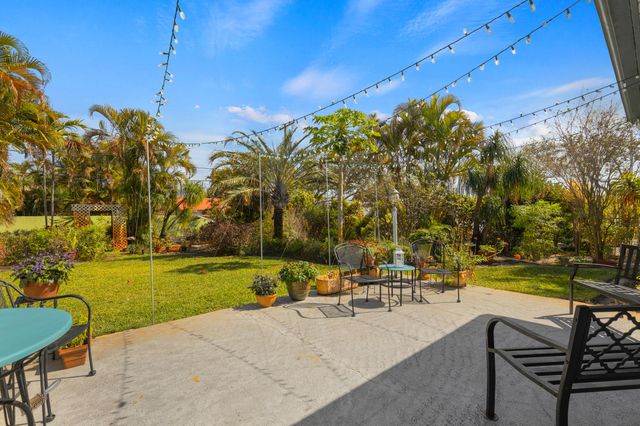 420 N 5th Street, Lantana, FL 33462