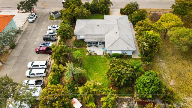 420 N 5th Street, Lantana, FL 33462
