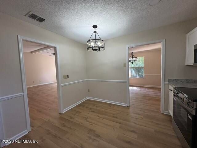 1614 PONDEROSA PINE Drive E, Jacksonville, FL 32225