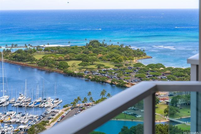 410 Atkinson Drive 3410, Honolulu, HI 96814