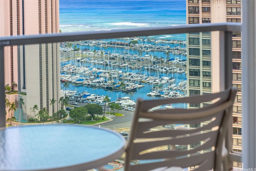 410 Atkinson Drive 3410, Honolulu, HI 96814