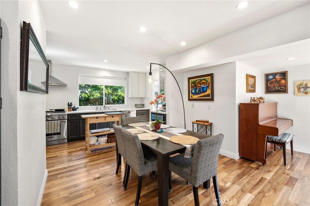 Image 10 of property listing at 6439 Gaynor, Van Nuys, CA 91406