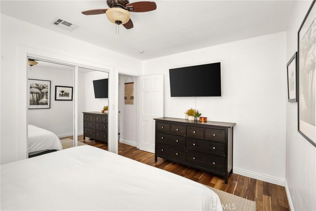 Image 19 of property listing at 6439 Gaynor, Van Nuys, CA 91406