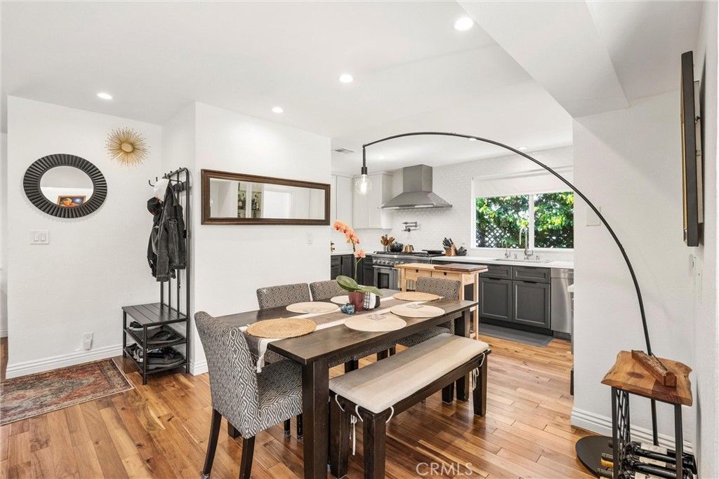 Image 9 of property listing at 6439 Gaynor, Van Nuys, CA 91406