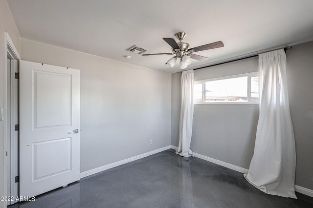 1034 E ELM Street, Phoenix, AZ 85014
