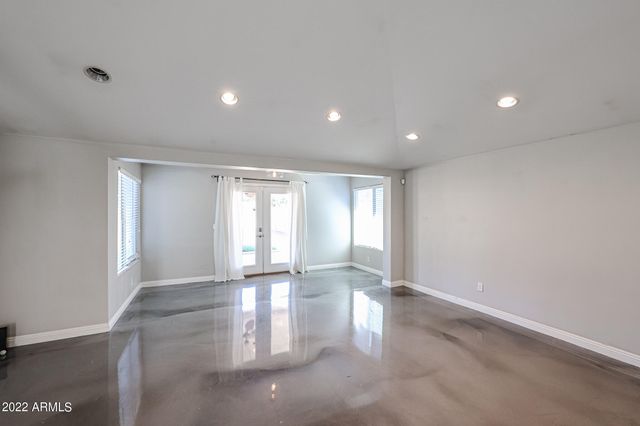 1034 E ELM Street, Phoenix, AZ 85014