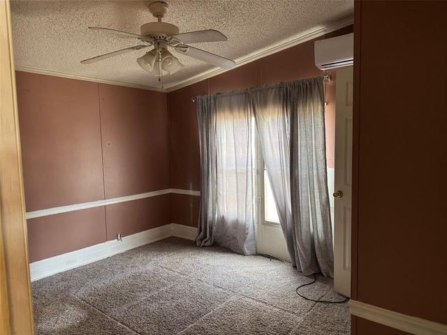 12205 SW 27th Street, Yukon, OK 73099