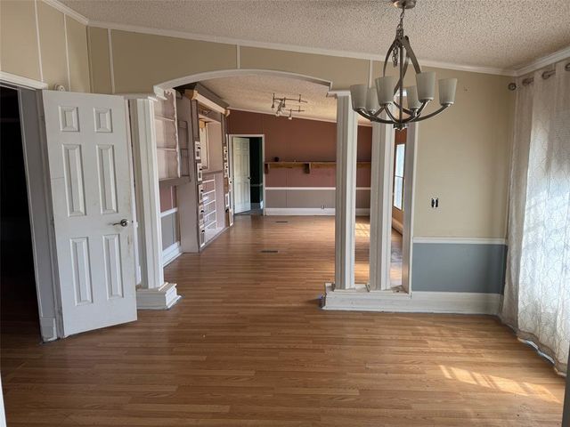 12205 SW 27th Street, Yukon, OK 73099