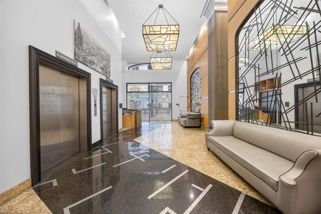 705 Main Street 513, Houston, TX 77002