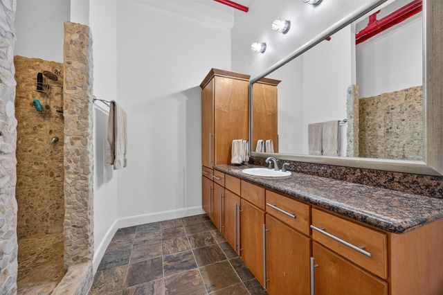 705 Main Street 513, Houston, TX 77002