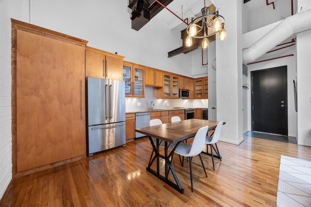 705 Main Street 513, Houston, TX 77002
