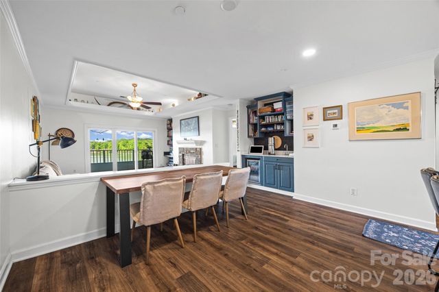 9709 Emerald Point Drive 12, Charlotte, NC 28278