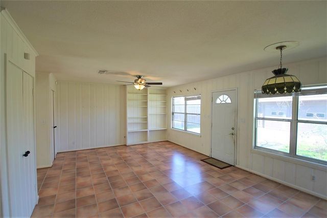 5504 Valerie Street, Houston, TX 77081