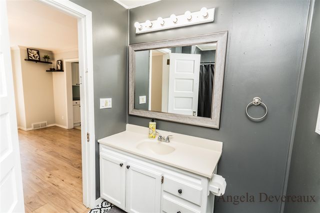 215 W Montcalm Street, Greenville, MI 48838
