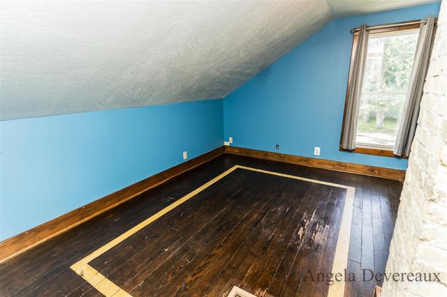 215 W Montcalm Street, Greenville, MI 48838