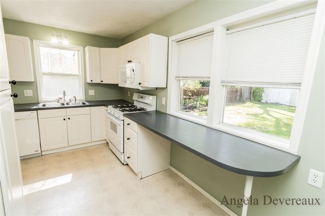 215 W Montcalm Street, Greenville, MI 48838