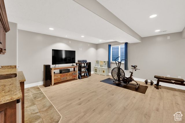 7215 S AERIE HILL DR DR, West Jordan, UT 84081