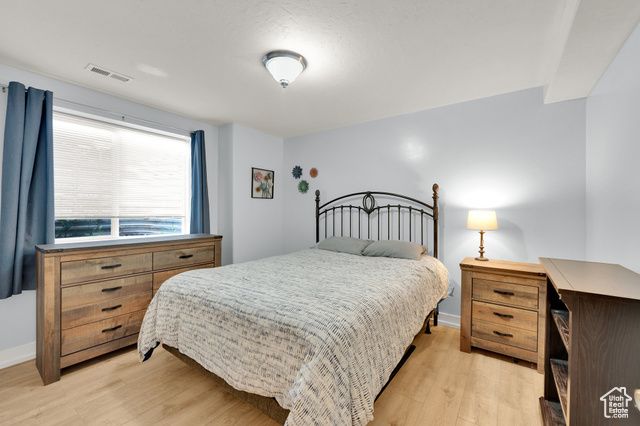 7215 S AERIE HILL DR DR, West Jordan, UT 84081