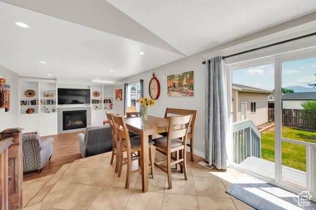 7215 S AERIE HILL DR DR, West Jordan, UT 84081