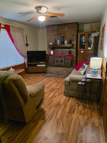 206 N 27th Street, Arkadelphia, AR 71923