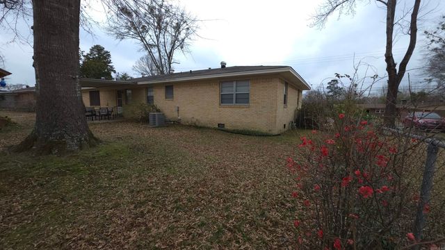 206 N 27th Street, Arkadelphia, AR 71923