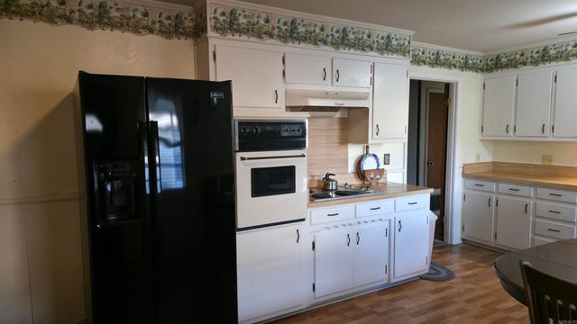 206 N 27th Street, Arkadelphia, AR 71923