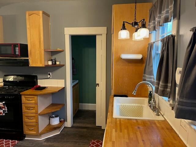 308 Warwick Street, La Porte, IN 46350