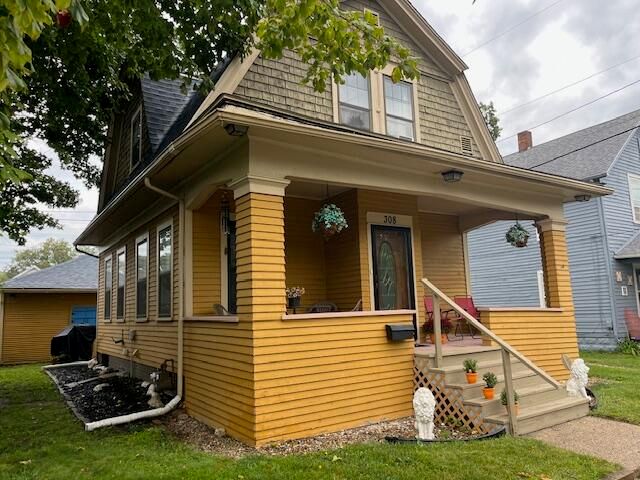 308 Warwick Street, La Porte, IN 46350