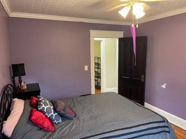 308 Warwick Street, La Porte, IN 46350