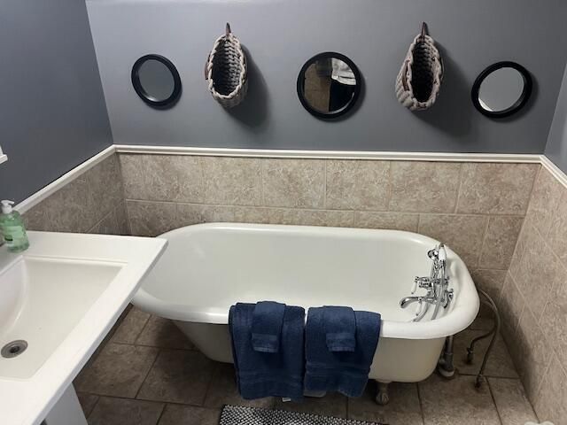 308 Warwick Street, La Porte, IN 46350