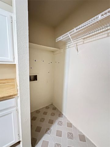 6507 Central Avenue, North Richland Hills, TX 76182