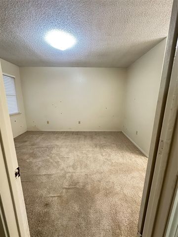 6507 Central Avenue, North Richland Hills, TX 76182