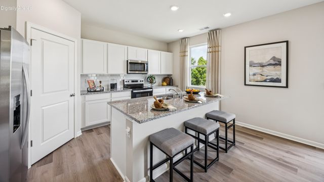 2060 Coachman Drive, Richmond, KY 40475