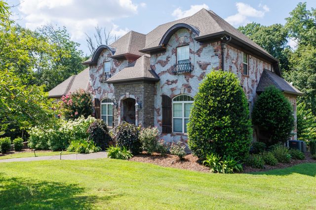 1235 Ben Hill Blvd, Nolensville, TN 37135