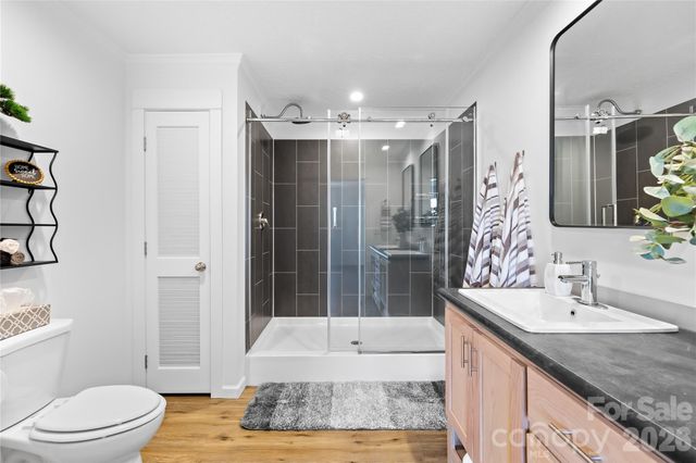 7822 Stillwater Drive, Sherrills Ford, NC 28673