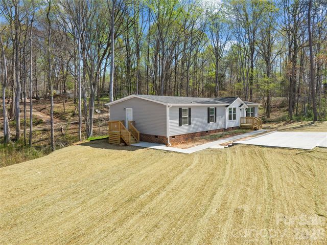 7822 Stillwater Drive, Sherrills Ford, NC 28673