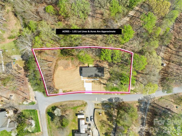 7822 Stillwater Drive, Sherrills Ford, NC 28673