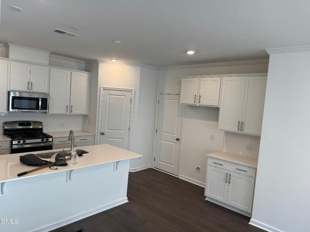 1021 Red Finch Way, Angier, NC 27501