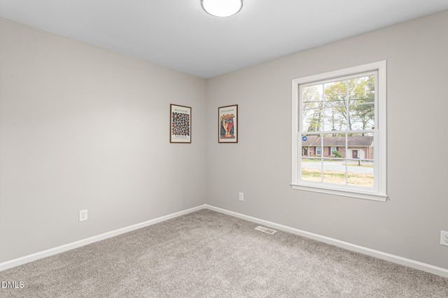 2413 Hillford Drive, Burlington, NC 27217